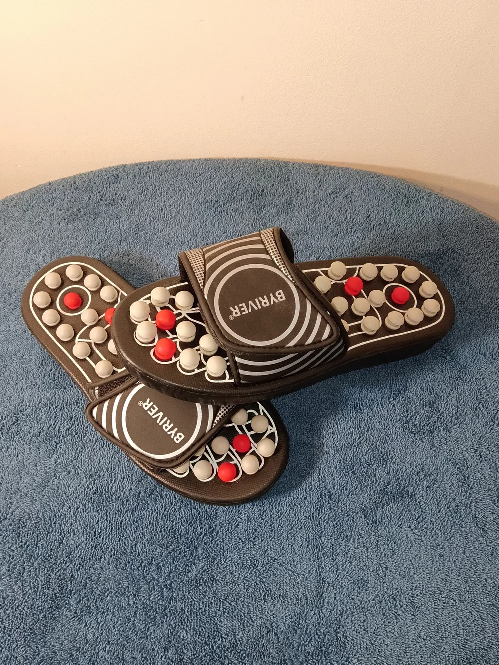 BRYVER Massage Slide Sandals in Brown with Red & White Accents